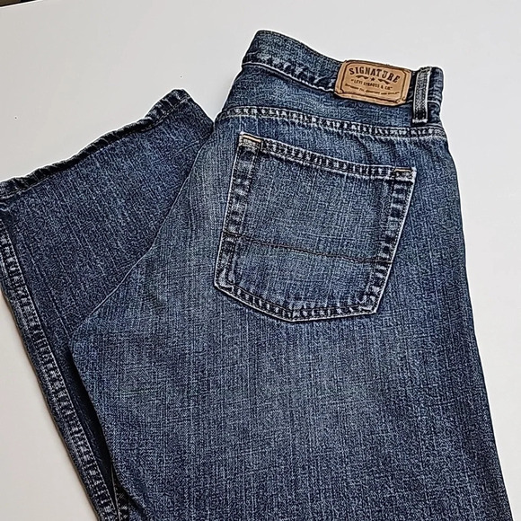 Signature Straight Levi's Strauss Jeans 34x28 - Picture 1 of 7